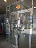 正面玄関ドア