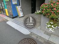 正面玄関