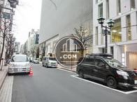 正面右側の様子