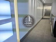 奥行きのあるエントランス