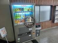 エントランスに自動販売機設置