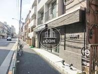 １階は店舗となっております