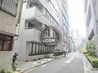 隣接する脇道奥からの景観