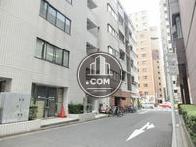 大通りへ連絡します