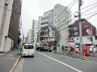 幅広な道路