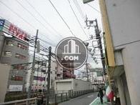 線路沿いの物件です