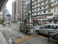 近くにはバス停もございます