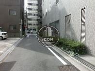 裏側の道路です