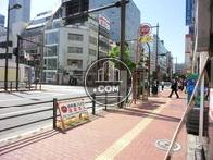 幅広な歩道