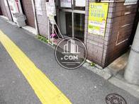 正面玄関