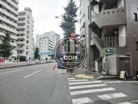 駒沢通り沿いの物件です