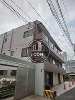 エレベーターなしの三階建て