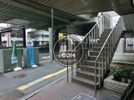 2階への外階段です。