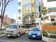 普通乗用車なら6台分はありそうな余地です