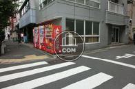 自動販売機があります