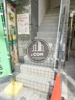明るい階段上り口