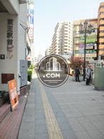 幅広い歩道