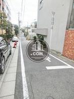 見透しの良い脇道