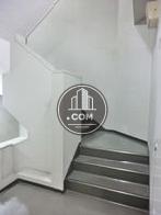 中心の壁面面積が少なく見通しの良い空間