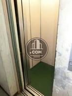 エレベーターの内部を撮影