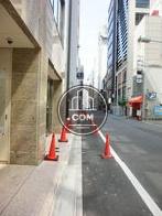 繁華街が続きます