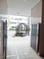 玄関内からのアングル