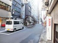 中央通りに連絡します