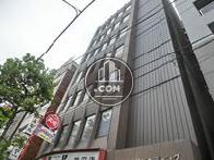 シックな外観です
