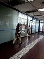 コンビニも入居中