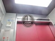 エレベーター内の天井照明