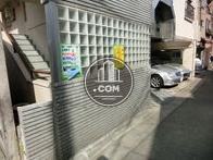 外壁の一部がガラスブロックです