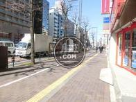 幅広い歩道