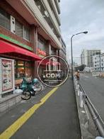 一階にレストラン