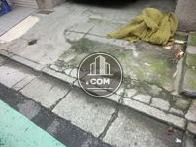 道路との間に段差ｆがあります