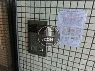 オートロックでの出入りです。