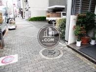 正面玄関