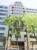 通りを一望出来ます