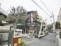 周辺環境は閑静な住宅街です