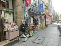 前面歩道は幅が広いです