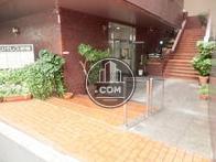 スロープの設置された玄関回り