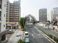 全面道路左側です
