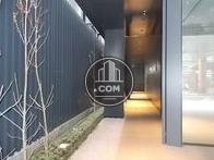 裏手出入口へ