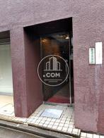 建物裏側エントランス
