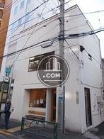 しろいおみせ 外観写真