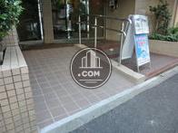 正面玄関