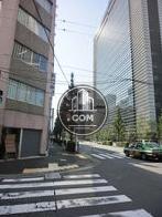 交通量の多い通りです