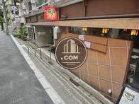 一階は店舗が入ります