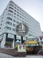 産業貿易センタービル 外観写真