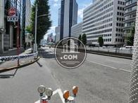 六本木通り沿いです