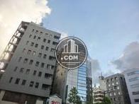 茅場町の交差点至近